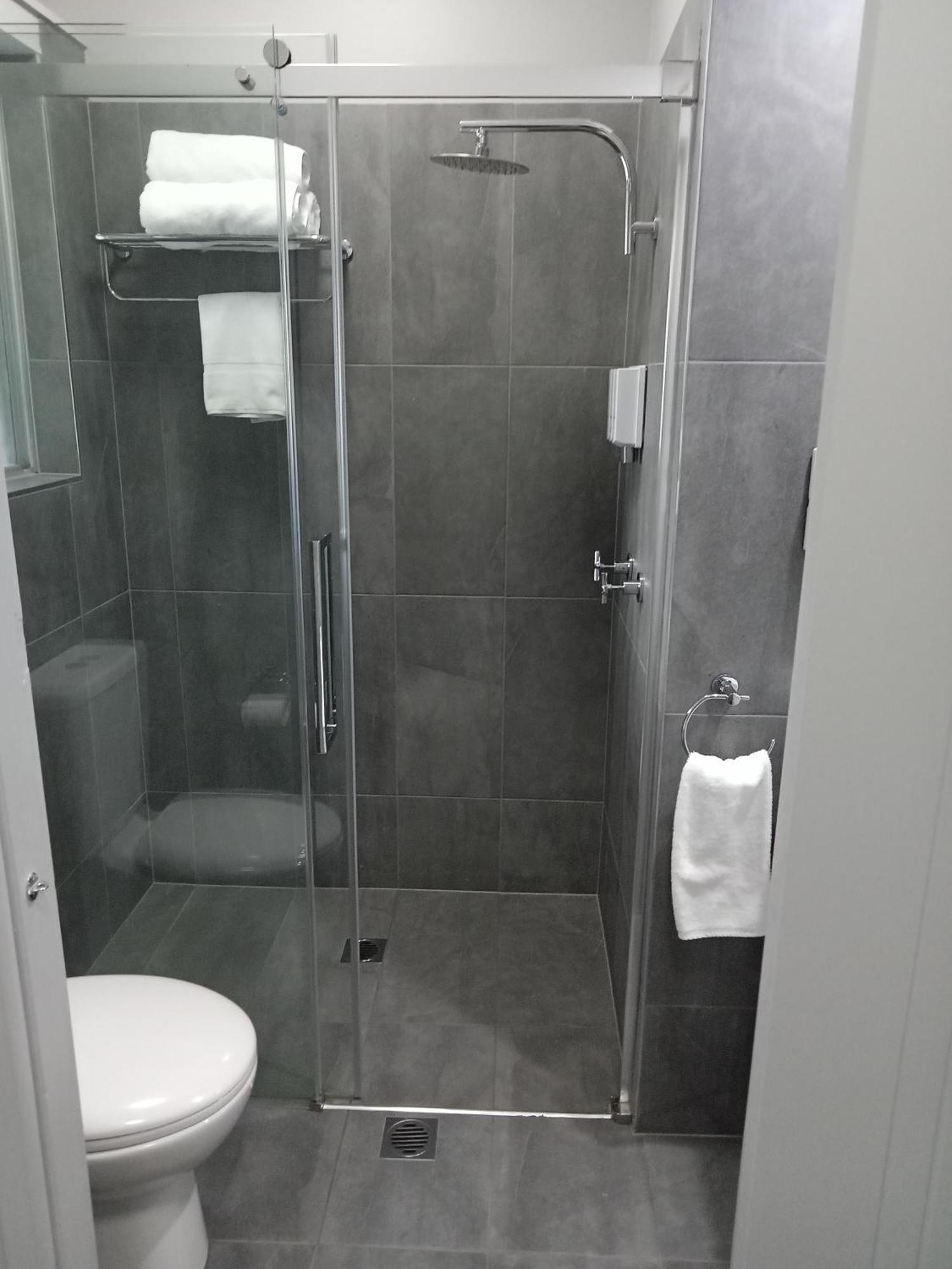 Solomon Inn Motel Figtree Wollongong Zewnętrze zdjęcie